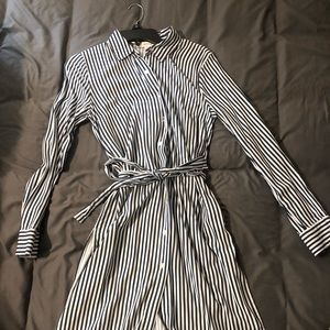Women’s/Juniors Forever 21 shirt dress -Size M